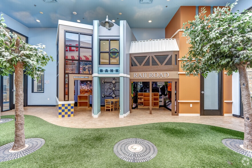 More Photos Of 6025 Highway 6 N, Houston Daycare Center For Sale