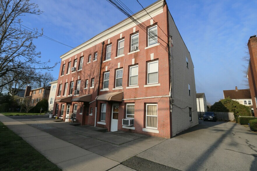 74 Nelson Ave, Harrison, NY 10528 Apartments For Sale