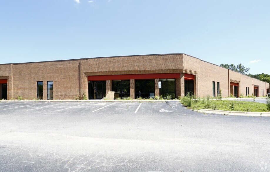 More Photos Of 3305 Durham Dr, Raleigh Flex For Lease