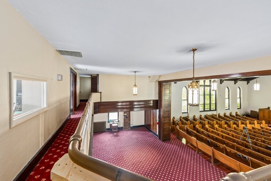 More Photos Of 1517 McCausland Ave, Saint Louis Specialty For Sale