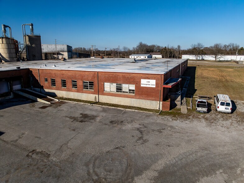 More Photos Of 130 Enterprise Ln, McMinnville Industrial For Sale