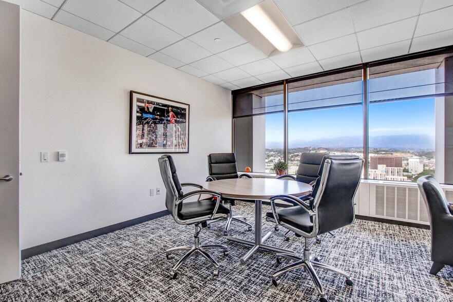 More Photos Of 445 S Figueroa St, Los Angeles Office For Lease