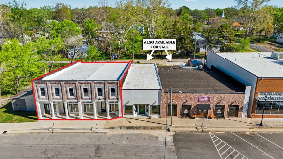 Primary Photo Of 117-119 W Bean St, Lincoln General Retail For Sale
