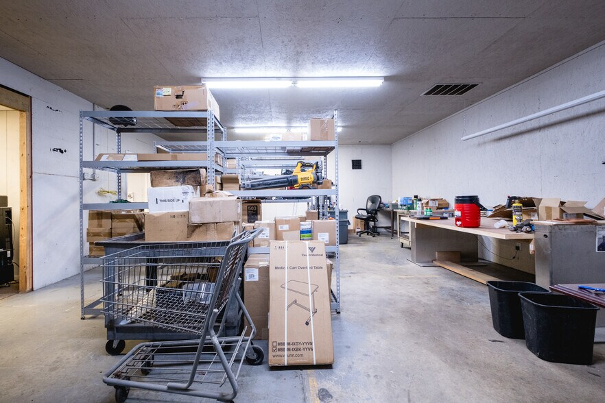 More Photos Of 714 Calhoun St, Little Rock Industrial For Sale