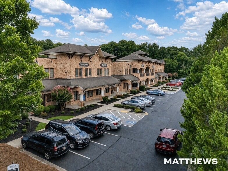 More Photos Of 277 Hwy 74 N, Peachtree City General Retail For Sale