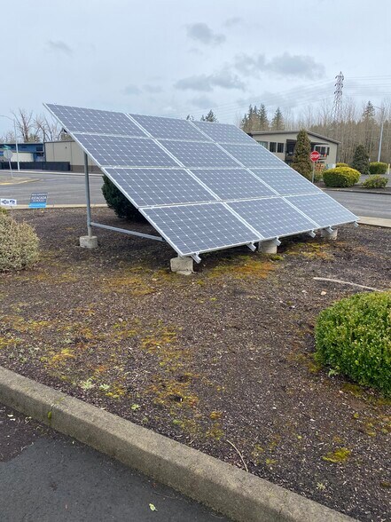 More Photos Of 2455 NW Campus Dr, Estacada Warehouse For Lease