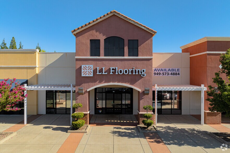 More Photos Of 9400 Fairway Dr, Roseville Storefront For Lease