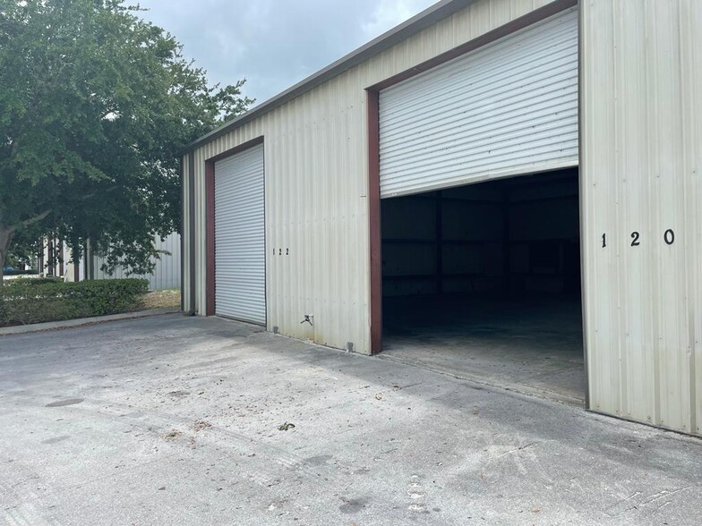 Primary Photo Of 110 Commercial Pl, Sebring Warehouse For Lease