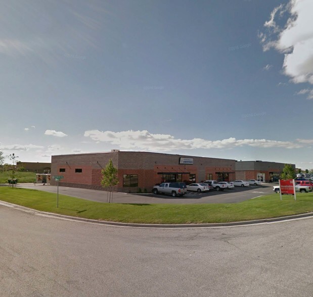 More Photos Of 215 N Redwood Rd, North Salt Lake Flex For Lease