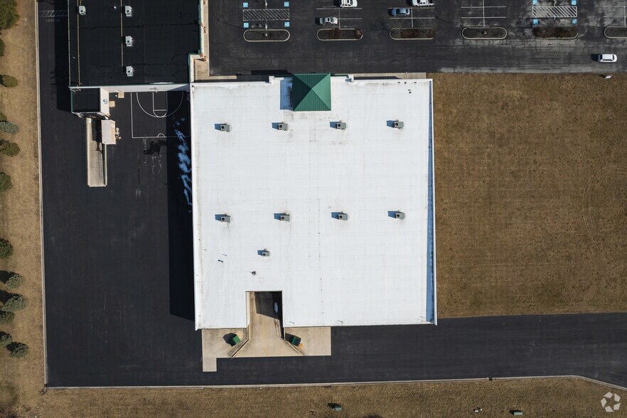 More Photos Of 7430 Timberstone Dr, Findlay Freestanding For Sale