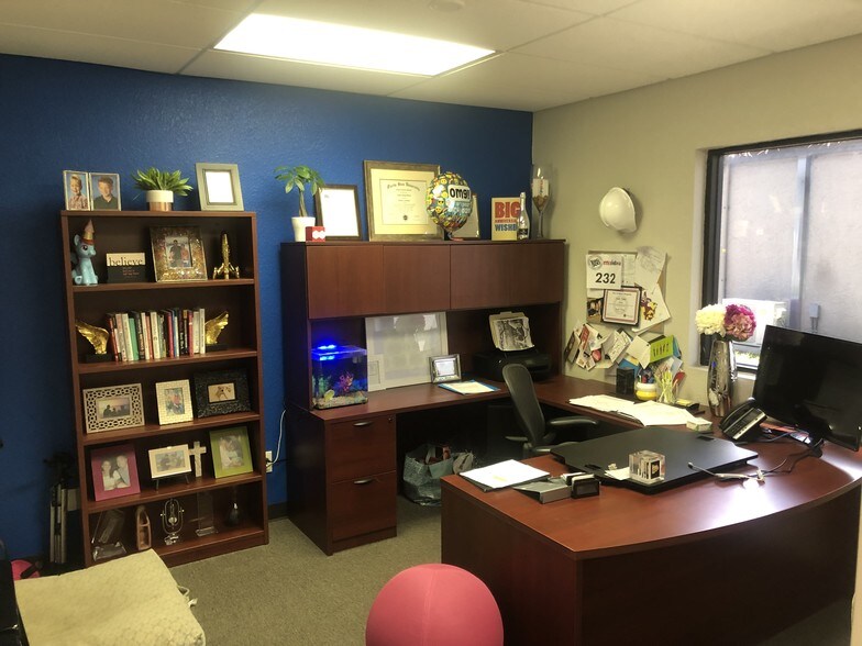 More Photos Of 13555 Automobile Blvd, Clearwater Medical For Lease