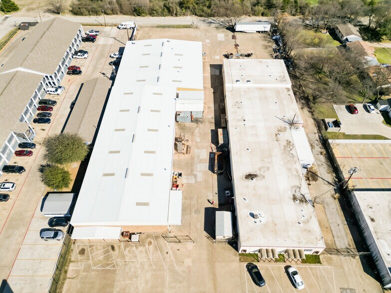 More Photos Of 1630 N Interstate 35 E, Lancaster Flex For Sale