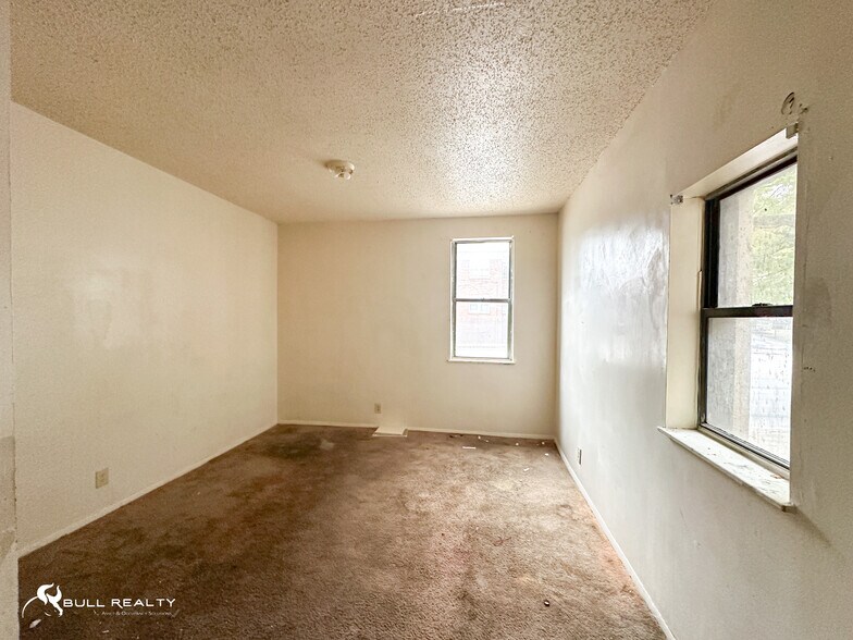 More Photos Of 620 Parkway Dr NE, Atlanta Apartments For Sale