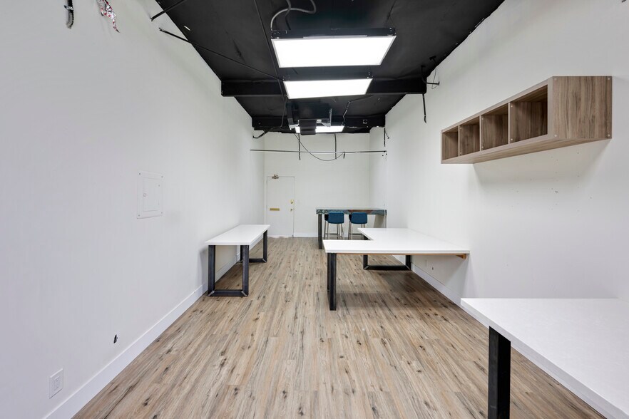 More Photos Of 1820 E Garry Ave, Santa Ana Office For Sale