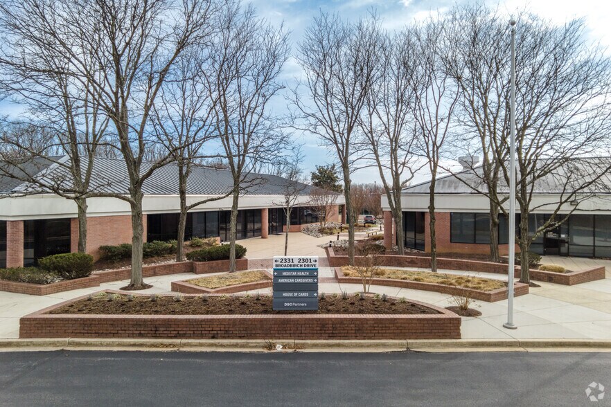 More Photos Of 12200 Plum Orchard Dr, Silver Spring Unknown For Lease