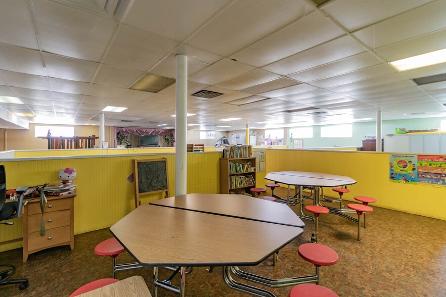 More Photos Of 1515 Section Rd, Cincinnati Religious Facility For Sale