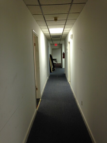 More Photos Of 1102 S Us Highway 1, Fort Pierce Storefront Retail Office For Sale