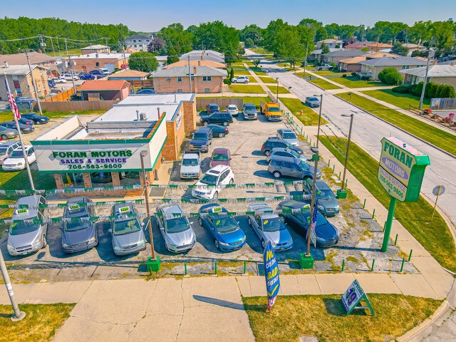 More Photos Of 7948 W 79th St, Bridgeview Auto Dealership For Sale