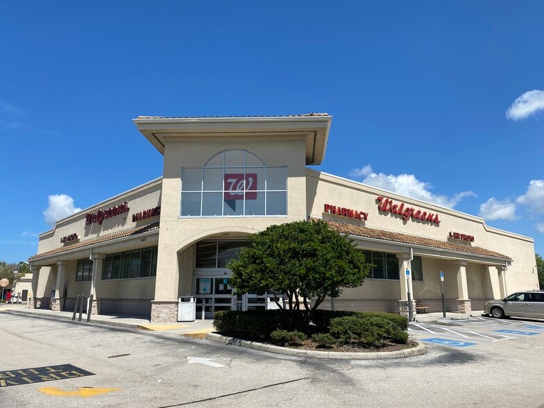 More Photos Of 3517-3561 53rd Ave W, Bradenton Unknown For Lease