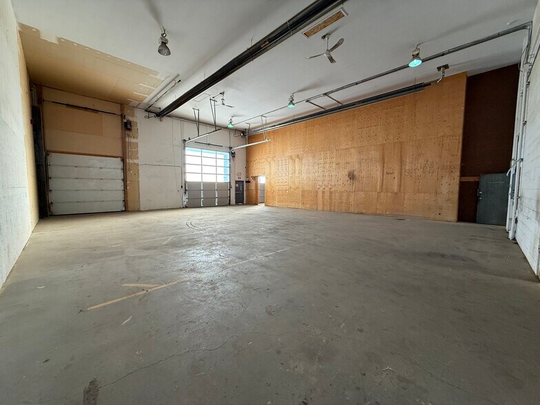 Primary Photo Of 6817 52 Ave, Red Deer Light Distribution For Lease