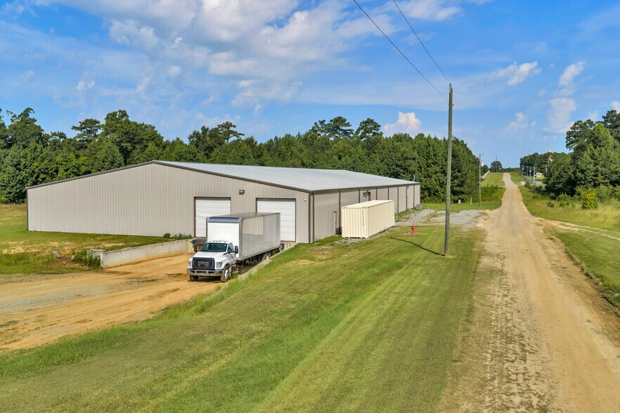 More Photos Of 368 Nike Rd, Jeffersonville Distribution For Sale