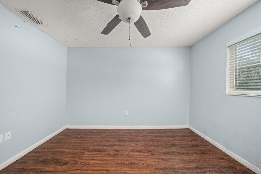More Photos Of , Avon Park Multifamily For Sale
