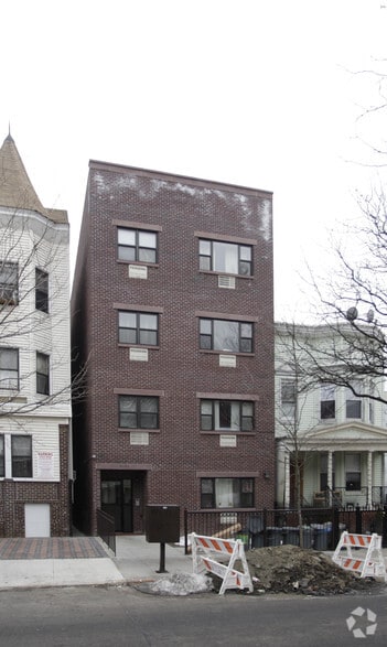 Primary Photo Of 3144 Hull Ave, Bronx Apartments For Sale