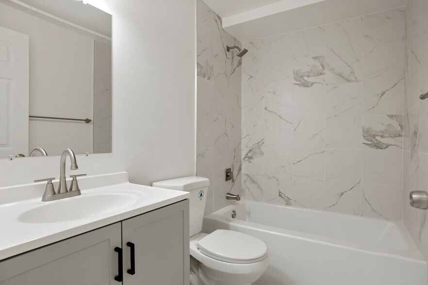 More Photos Of 5710 S Pennsylvania St, Littleton Apartments For Sale