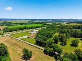 More Photos Of 806 Whitaker Rd, New Market Warehouse For Sale