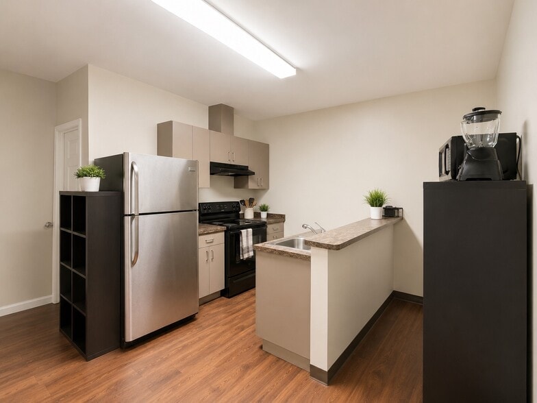 More Photos Of 250 Carriage Ct, Athens Sorority Fraternity House For Sale