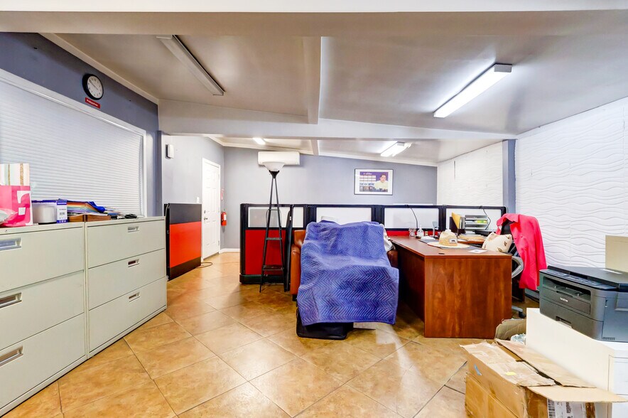 More Photos Of ,  Unknown For Sale