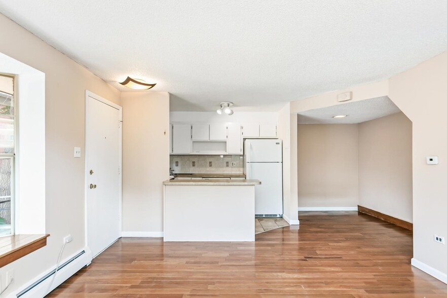 More Photos Of 1152 York St, Denver Apartments For Sale