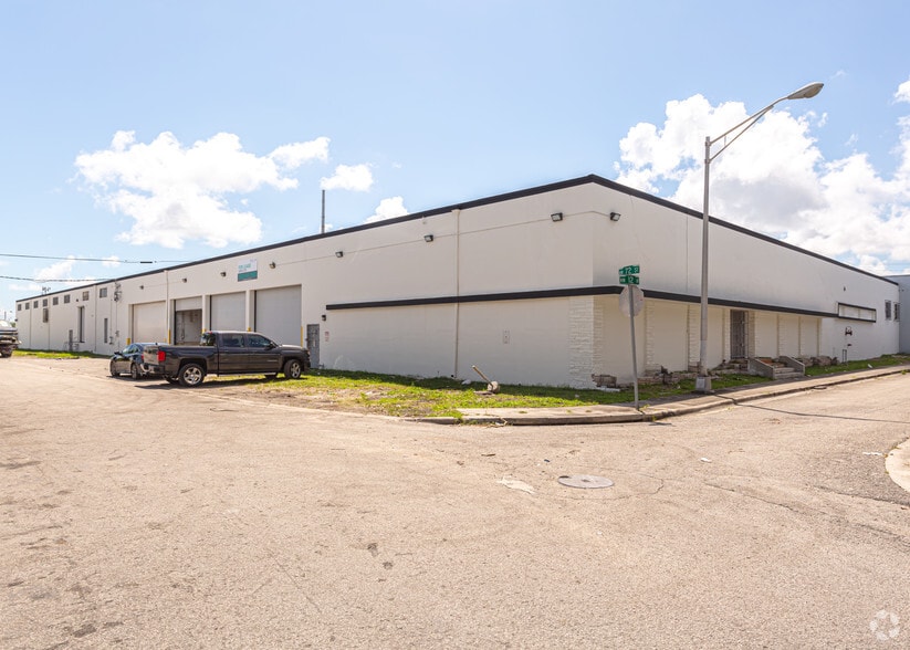 More Photos Of 7171 NW 12th Ave, Miami Warehouse For Lease