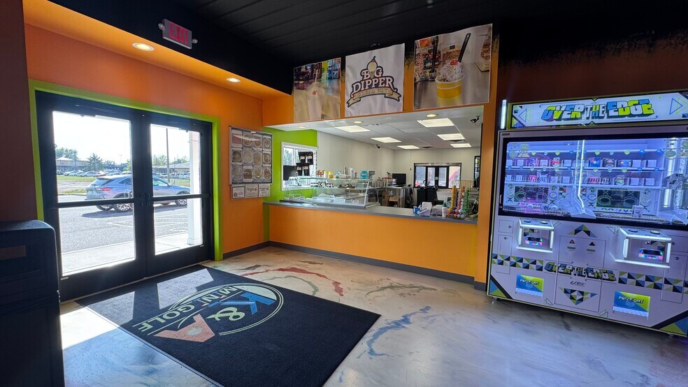 More Photos Of 215 Opportunity Blvd N, Cambridge Service For Sale