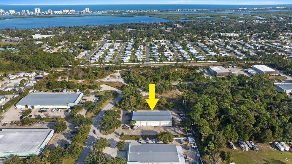 More Photos Of 4430 Eastport Pky, Port Orange Manufacturing For Sale