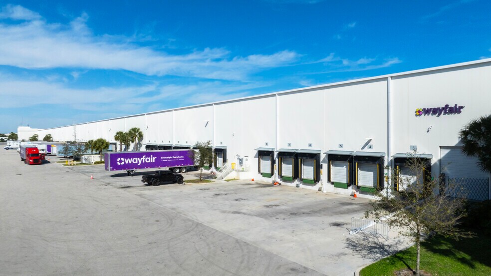 More Photos Of 1240-1270 NE 48th St, Pompano Beach Unknown For Lease