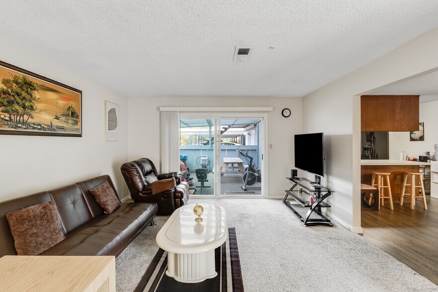 More Photos Of 150 Yorkshire Ct, Vallejo Apartments For Sale