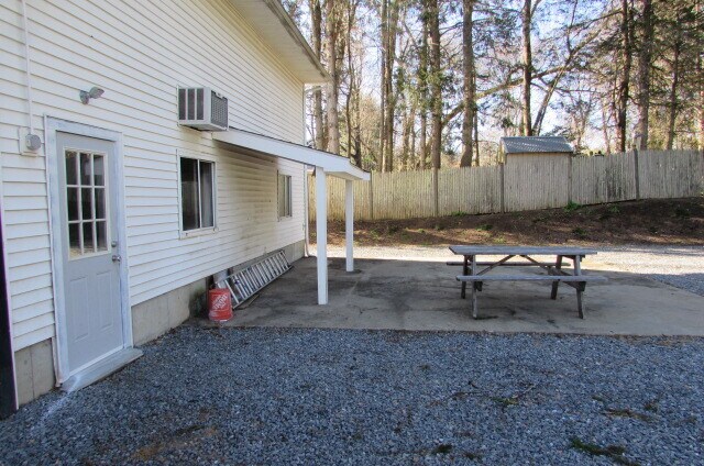 More Photos Of 60R Main St, Rowley Storefront Retail Office For Lease