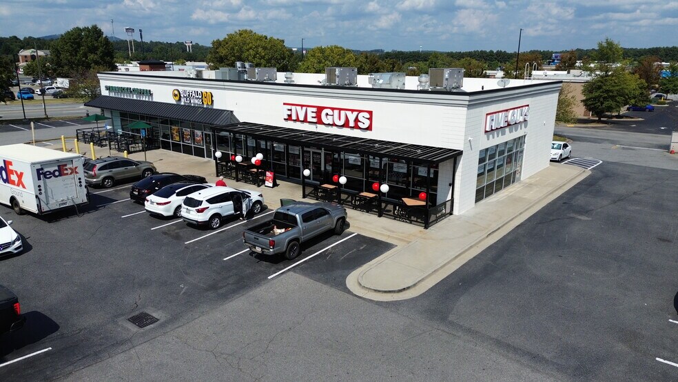 More Photos Of 1500 Market Place Blvd, Cumming General Retail For Lease
