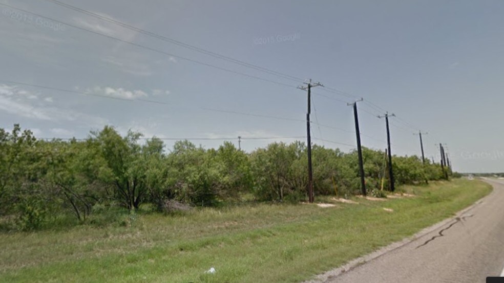 More Photos Of 10920 E US Highway 87, Adkins Land For Sale