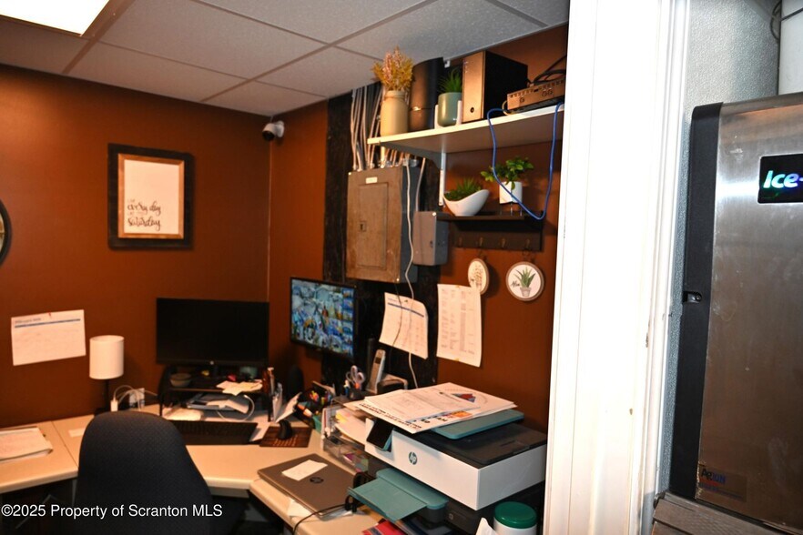 More Photos Of 11143 State Route 29, Montrose Restaurant For Sale