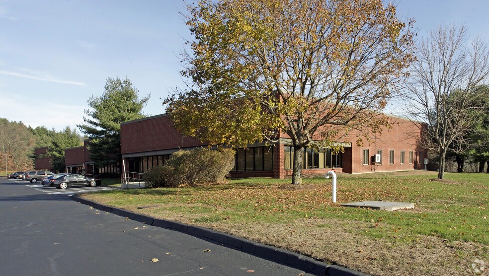 More Photos Of 115 Flanders Rd, Westborough Flex For Lease