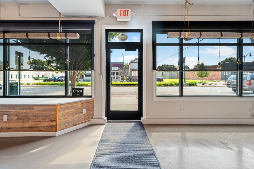 More Photos Of 214 Broadway St, Marine City Storefront For Sale