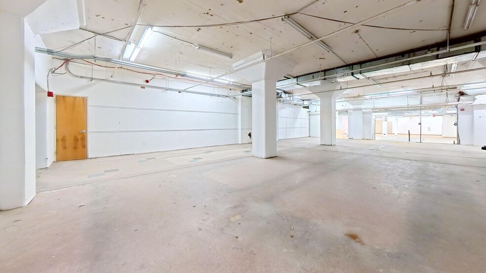 More Photos Of 9 Bond St, Brooklyn Office For Lease