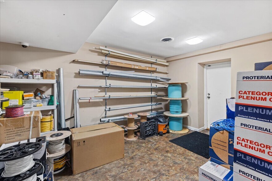 More Photos Of 411 N High St, Millville Medical For Sale