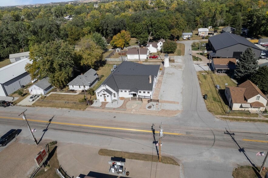 More Photos Of 109 E B St, Cedar Creek Freestanding For Sale