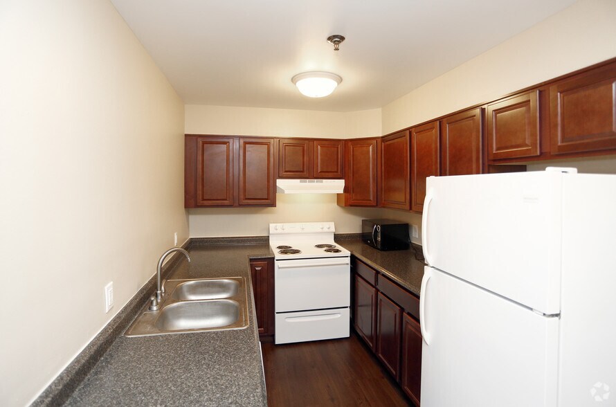 More Photos Of 550 Fletcher Ave, Indianapolis Apartments For Sale