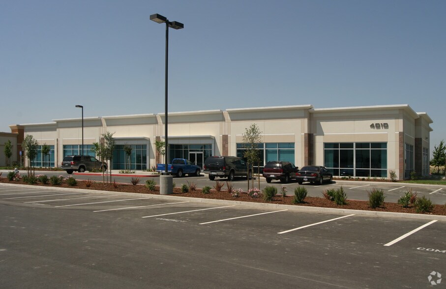 More Photos Of 4010 Truxel Rd, Sacramento Medical For Lease