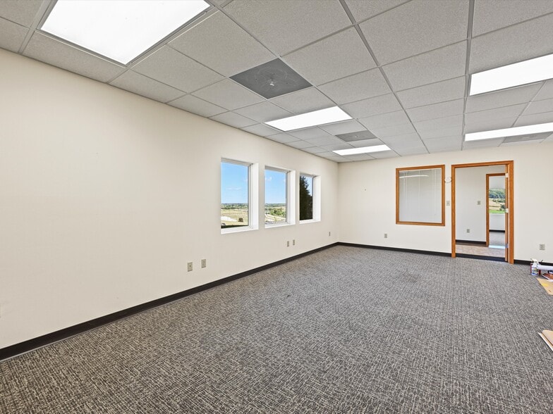 More Photos Of 10496 Ironwood Dr, Dubuque Land For Sale