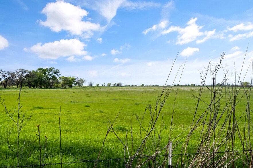 More Photos Of 5560 County Road 1202 rd, Cleburne Land For Sale